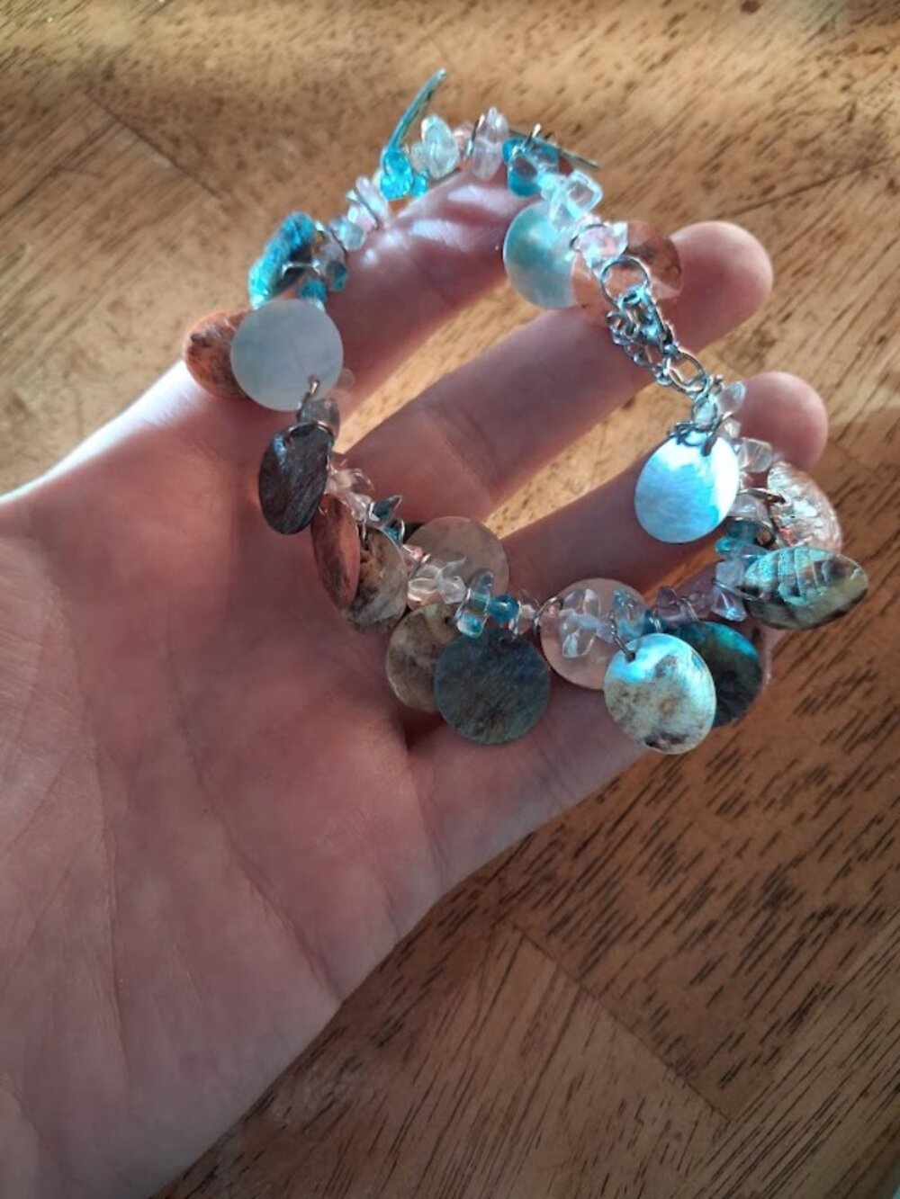 9 inch Shell bracelet